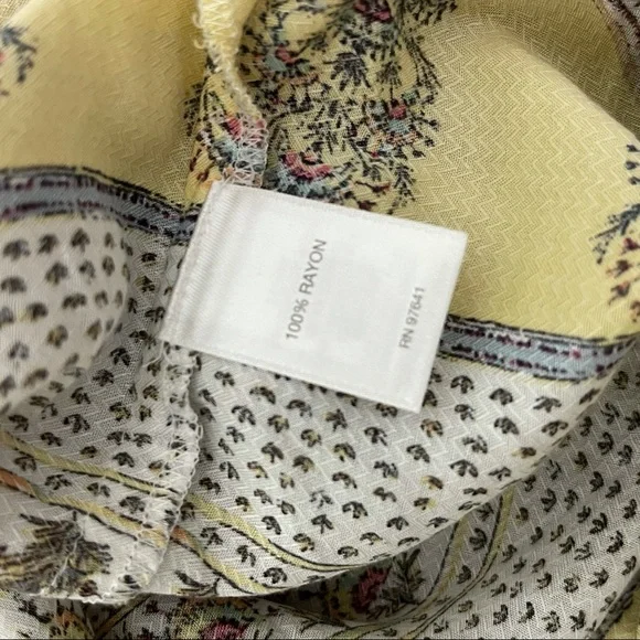 💥SOLD💥 J. Jill Multicolor Floral Print Button Down Top. Women’s size Medium - Picture 11 of 12